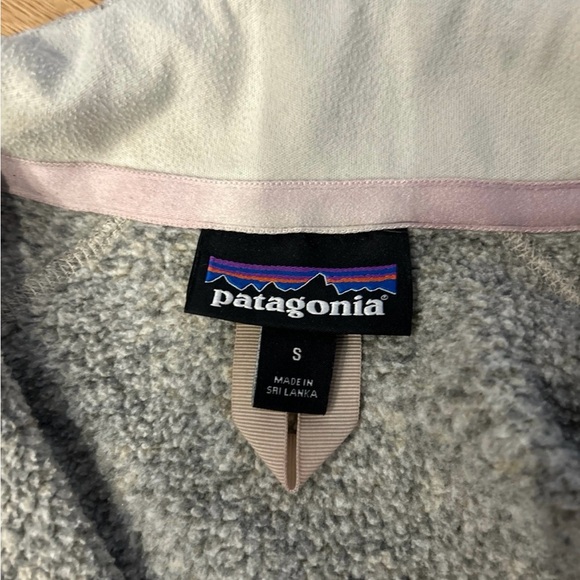 Patagonia Quarter Zip Sweater - Picture 5 of 5